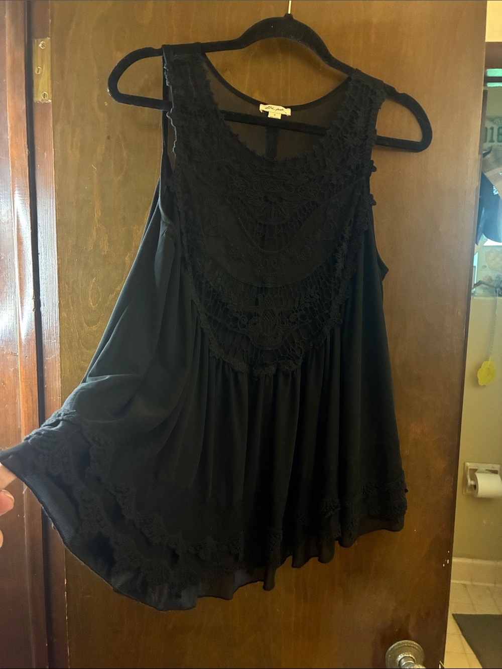 Ultra Pink Black Lace-Trim Sleeveless Tank - Picture 2 of 5